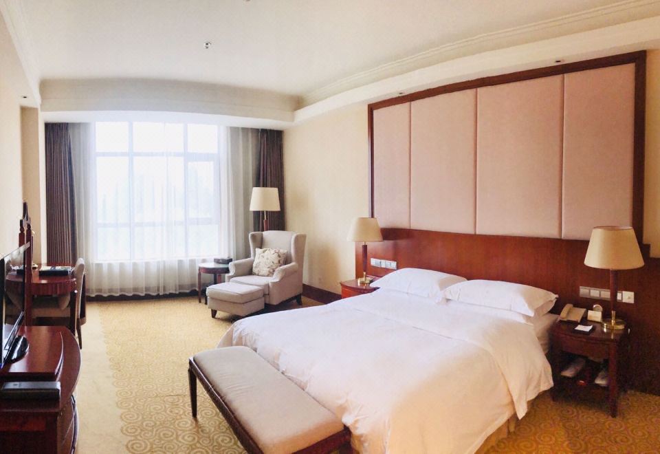 商务大床房