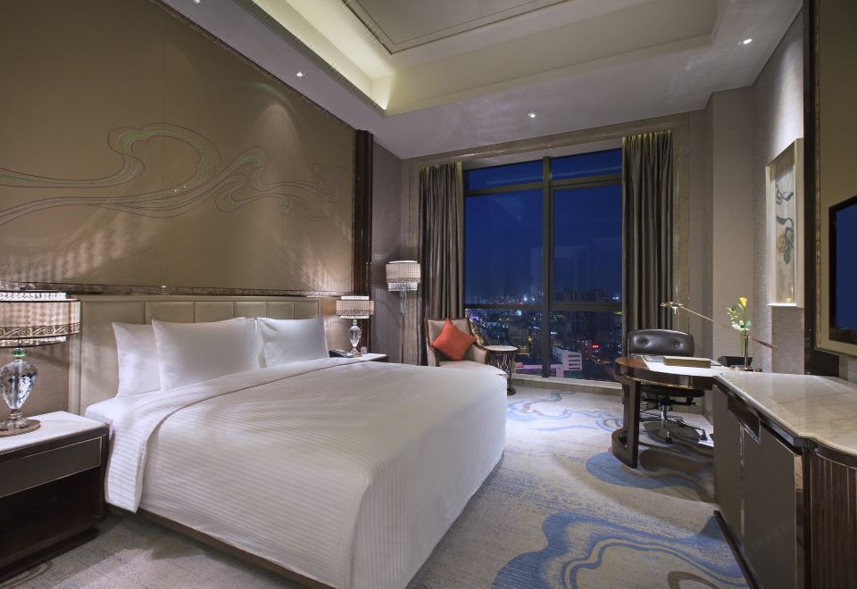 Wanda Vista LanzhouSuperior Deluxe Double Bed Room (Delightful City-View + Deep Sleep Mattress)