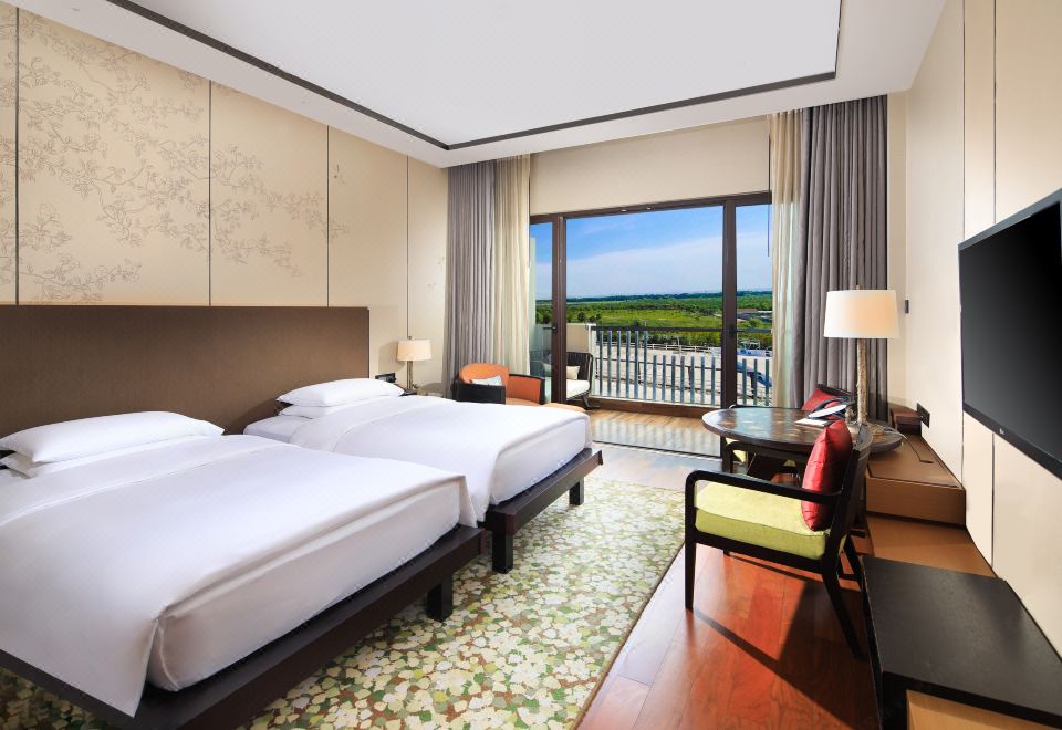 凱悅馬場景觀雙床房