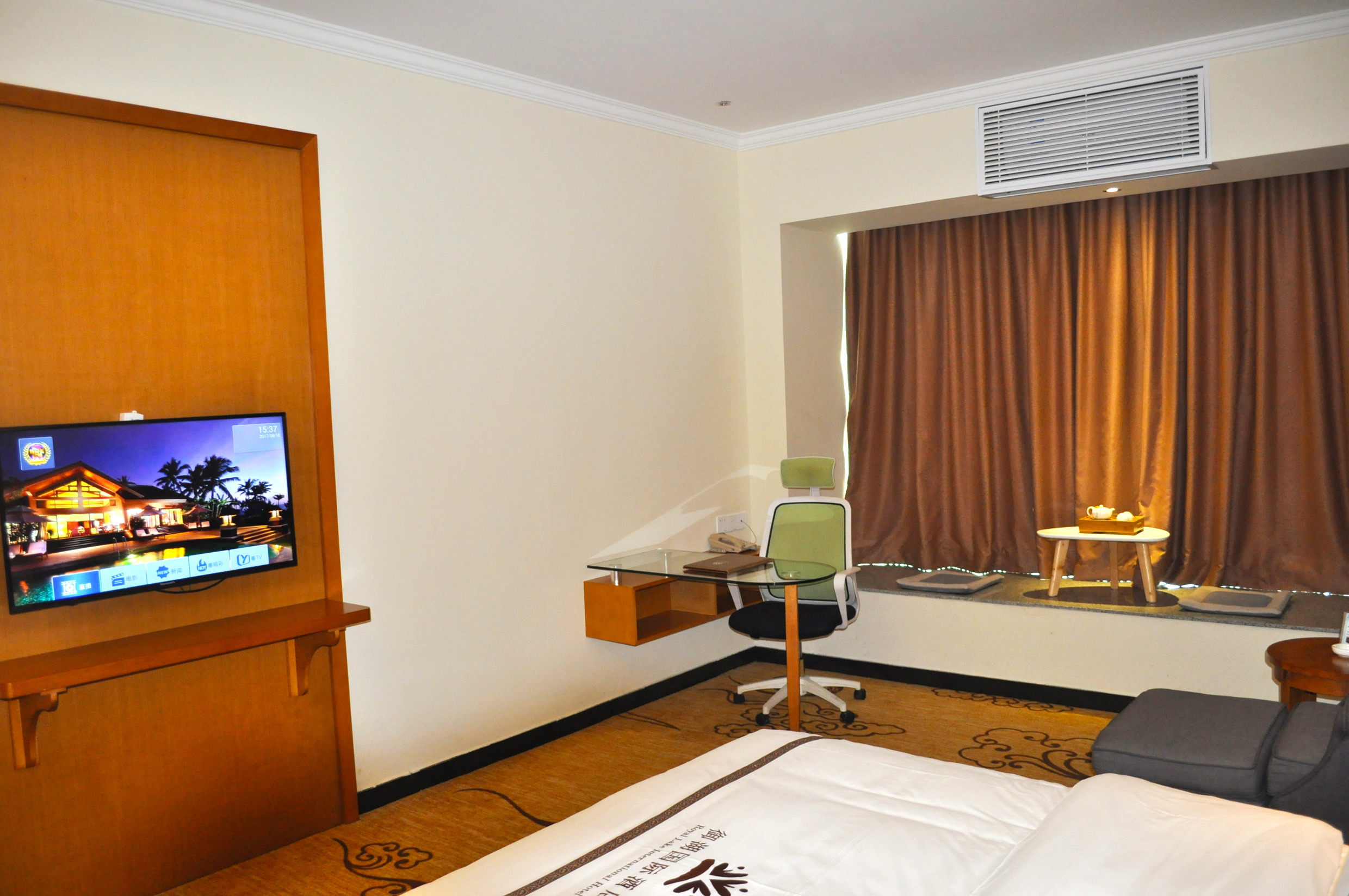 城景大床房【全景落地飘窗】【功夫茶具】