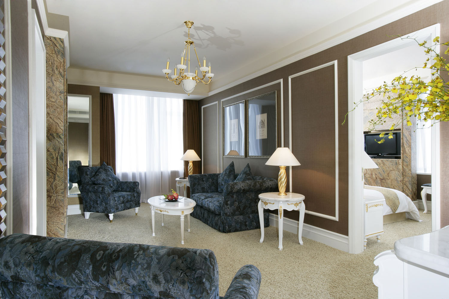 西湖景观家庭套房【270°西湖美景+远眺城隍阁夜景+舒睡床垫+汉斯格雅衞浴】