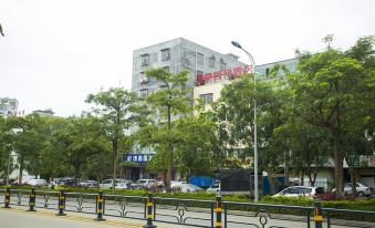 Haikou huanpeng light luxury hotel
