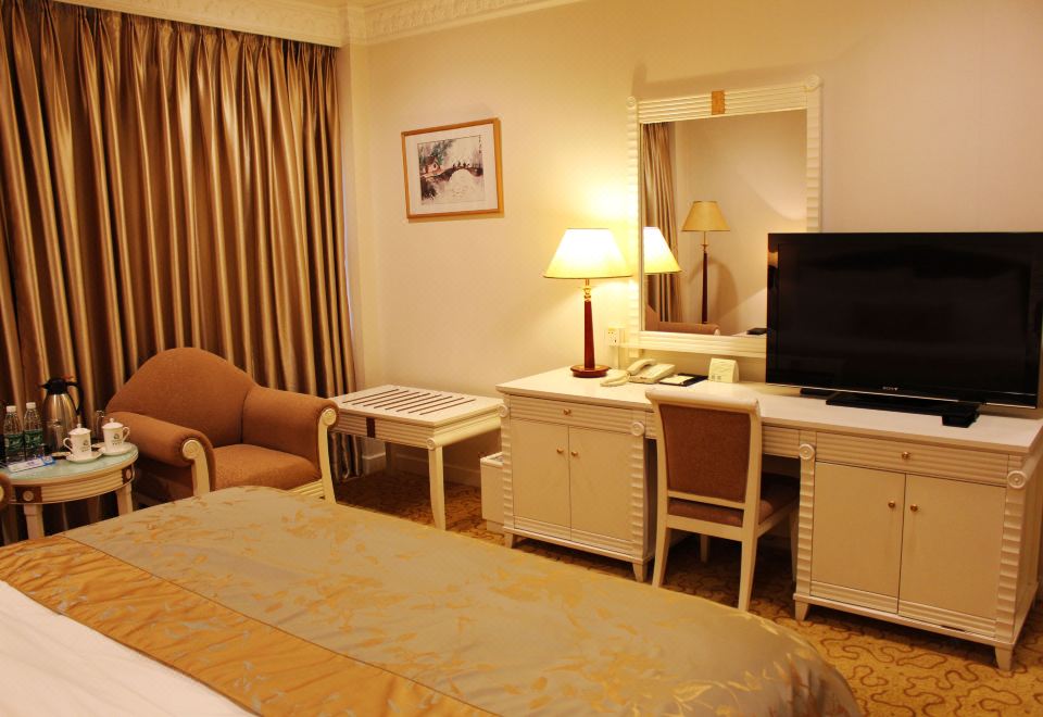 聯誼樓豪華套房