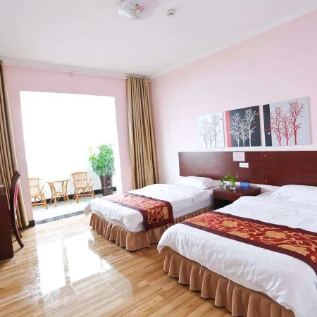 Gold Coast Hotel