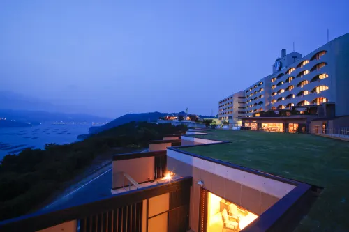 Plaza Awajishima