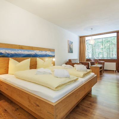 Quadruple Room with Forest View