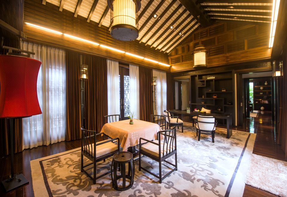 玖園總統三居別墅