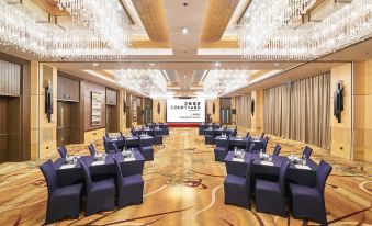 On Friday, there will be a wedding in the ballroom of the Westin Dongguan hotel at Courtyard by Marriott Shanghai Central