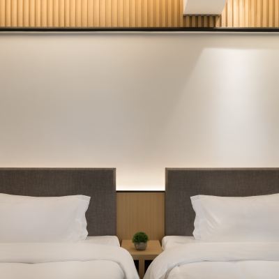 安瀾『鄰悅雙床房+靜謐舒適』 SFEEL設計師飯店（樂山大佛美食街店）優惠