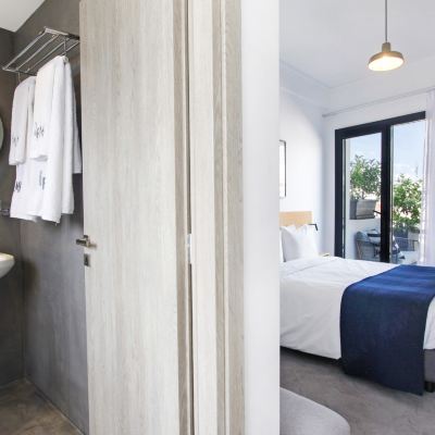Signature Penthouse, Terrace, City View PAME House Promo Code