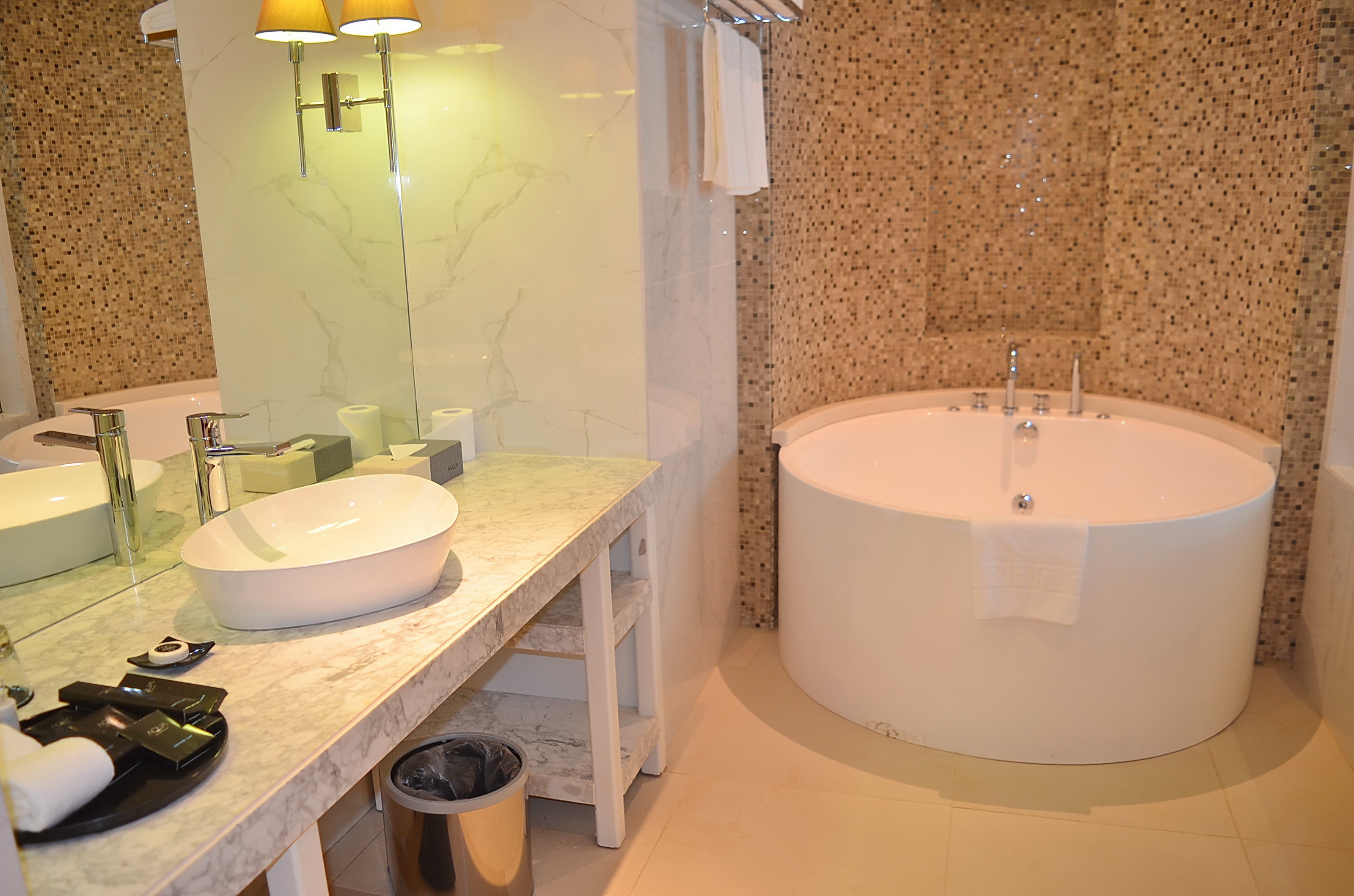 伊维萨岛海景总统套房带私人泳池