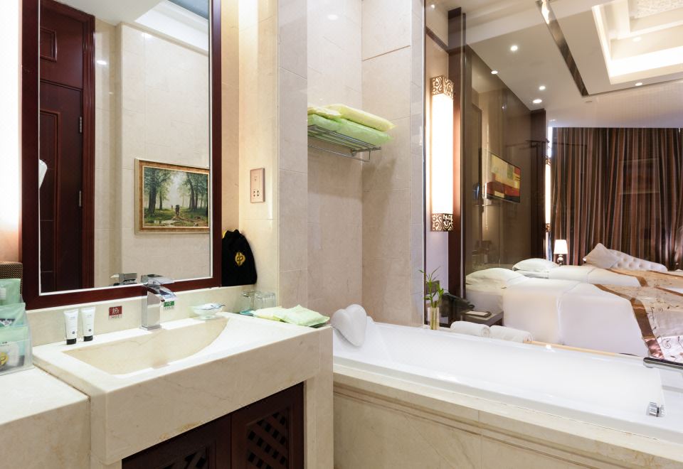 湖景高級雙床房