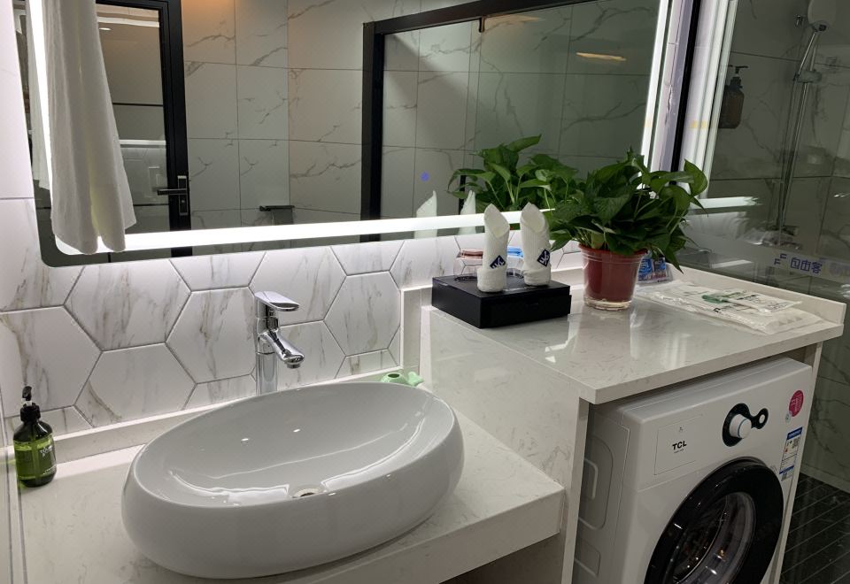 自由云·Loft家庭雙床大套房【洗衣機+小廚房+冰箱】