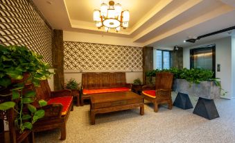Impression Wang City Hotel (Guilin Two Rivers Four Lakes East Xixiang Hotel)