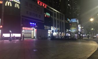 Meiling Hotel (Guangzhou IGC Tiande Square liede subway station shop)