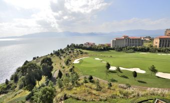 Fuxianhu Rongxi Yuehu Sea-view Holiday Hotel