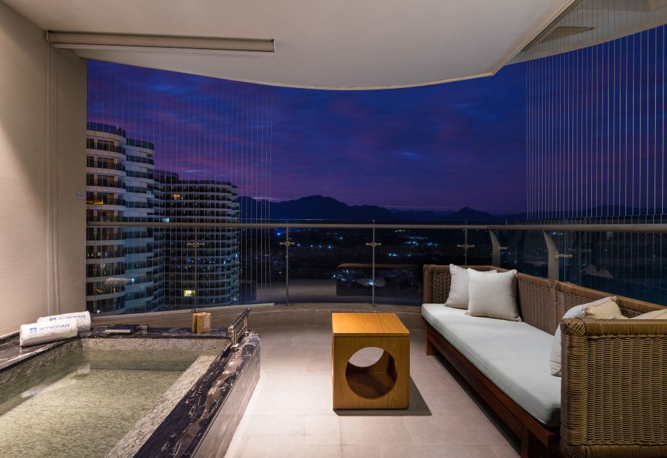 Wyndham NankunshanExecutive Suite