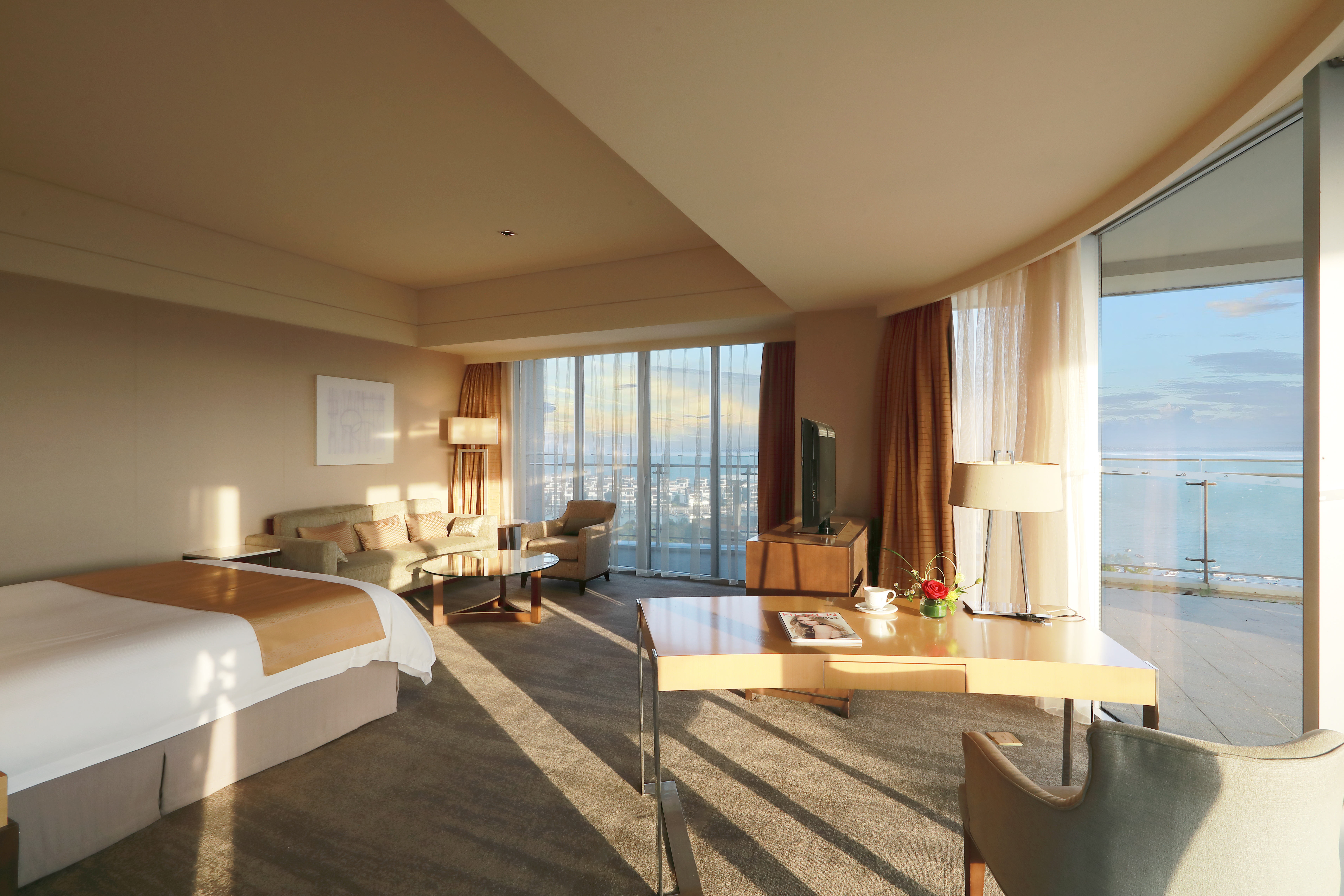 陽臺浪漫主義超大海景房（180°海景，帶超大陽臺）