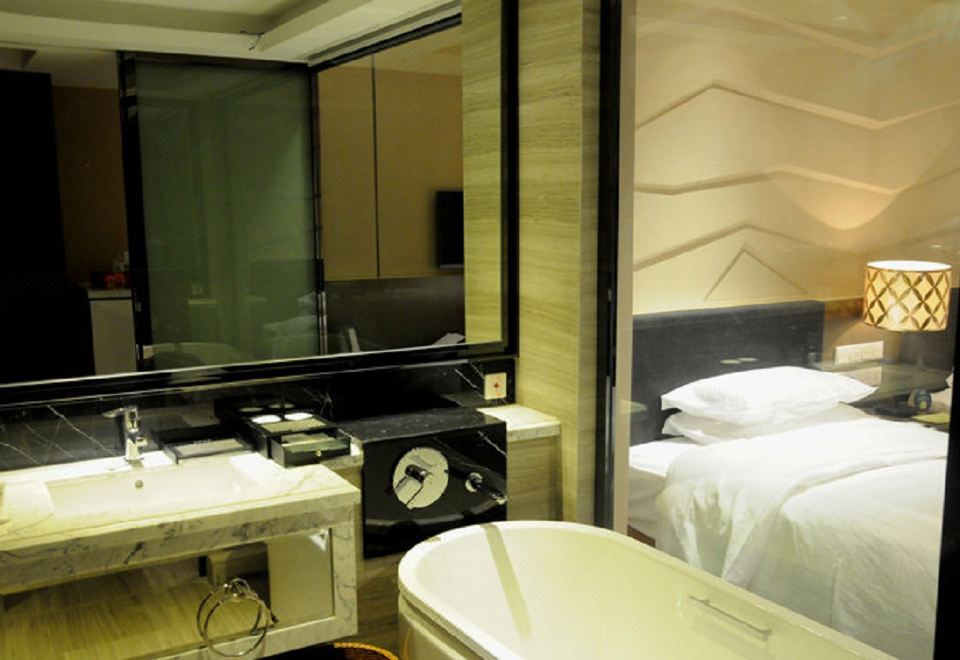 A座豪华双人间
