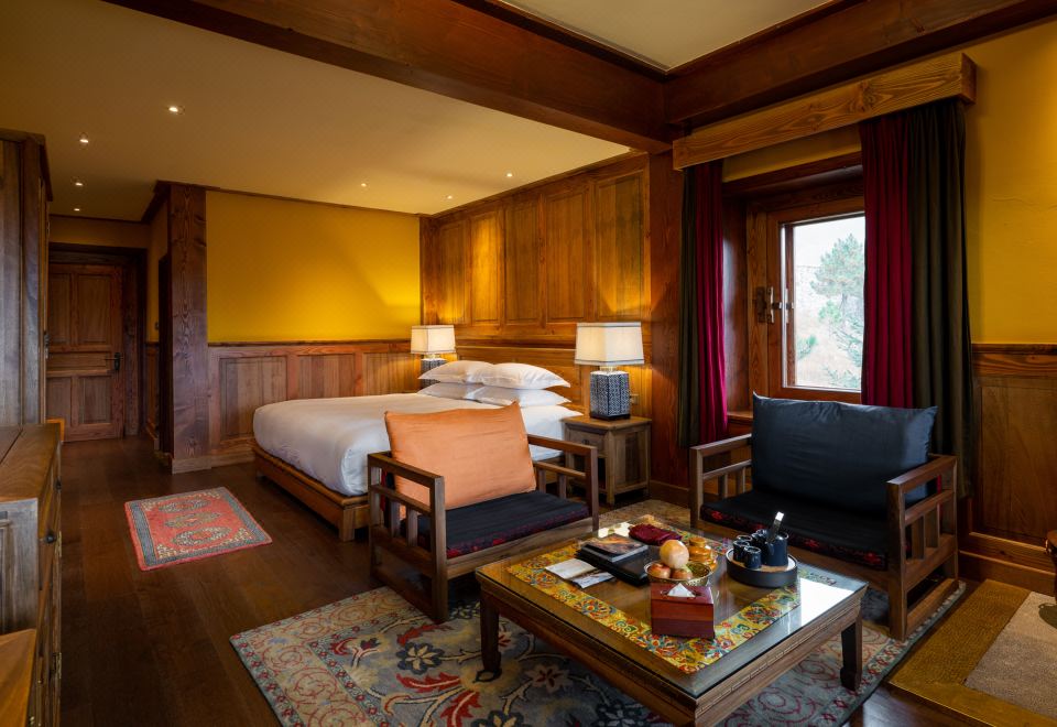 Songtsam Shangri-la LinkaDeluxe Double Room