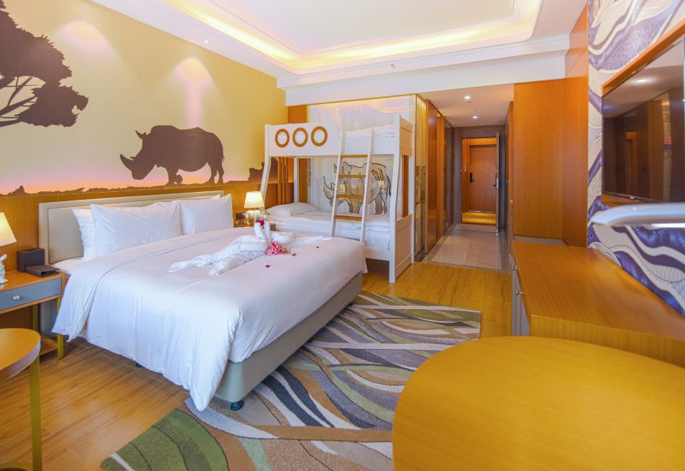 動物景觀家庭房（直麪動物園+上下鋪床）