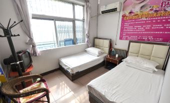 Sanhe station north guest house