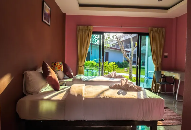 ห้องเตียงแฝด พร้อมวิวสวน