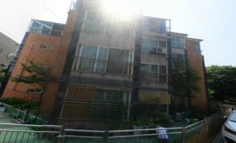 Namsan Duplex Apartment