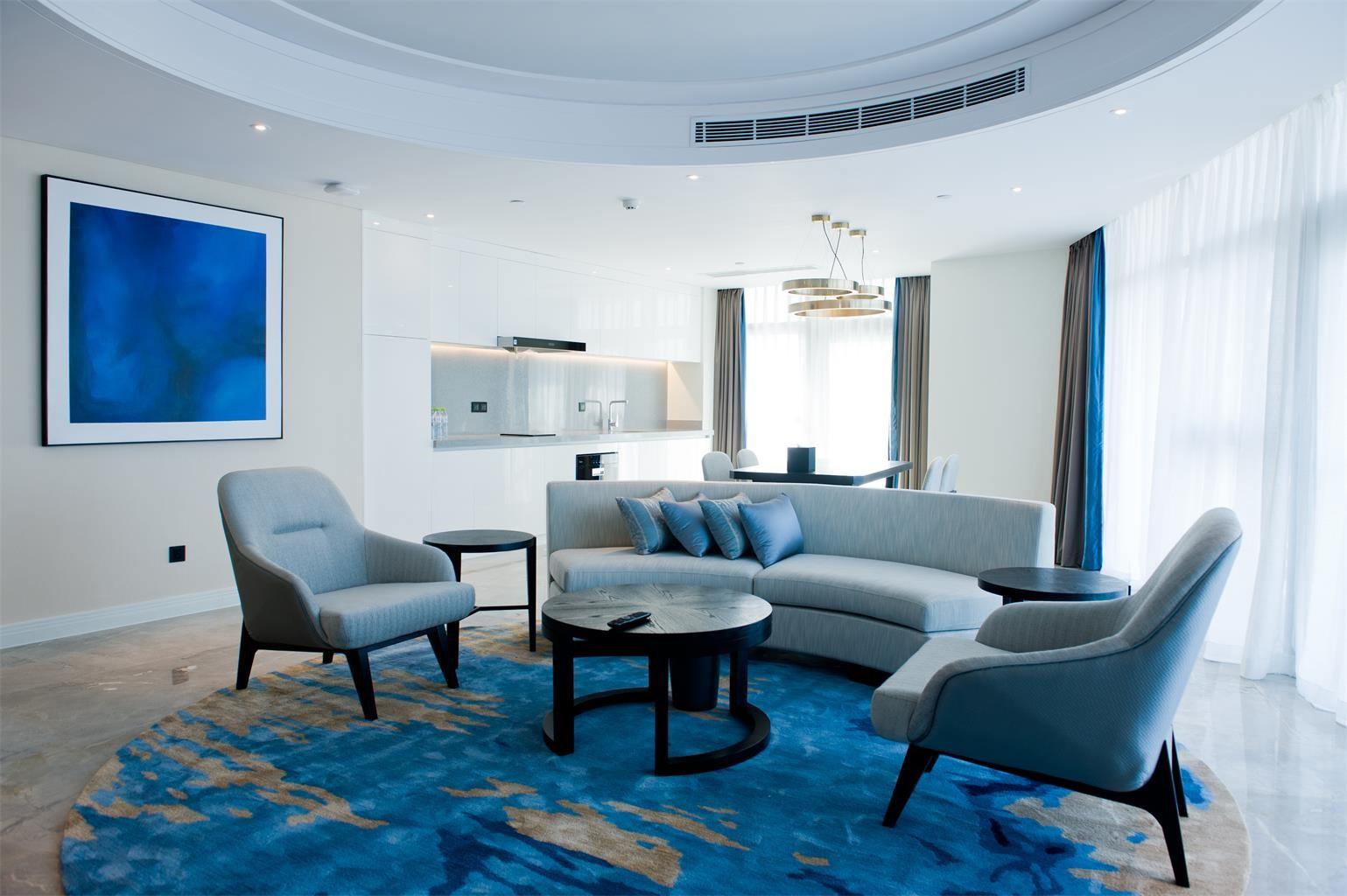 海景家庭套房（两房一厅）