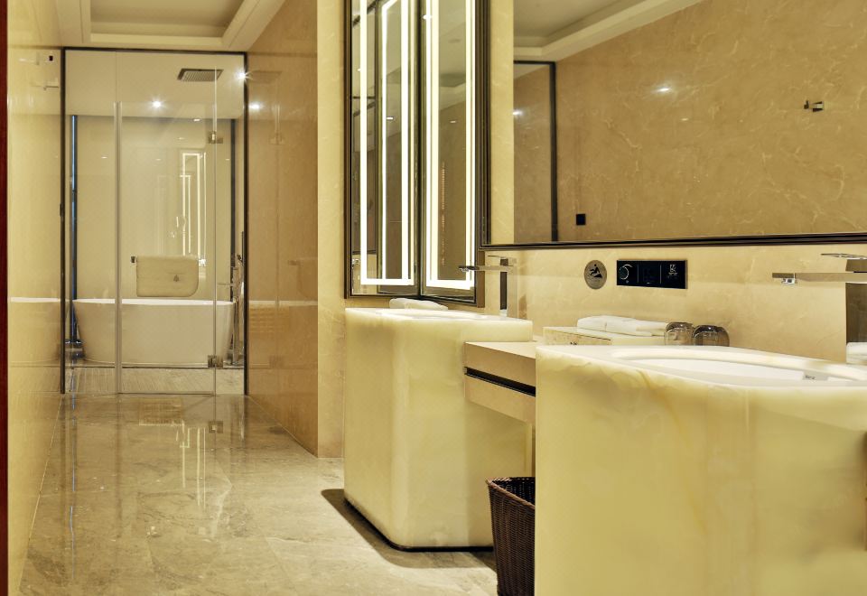 行政豪华大床房