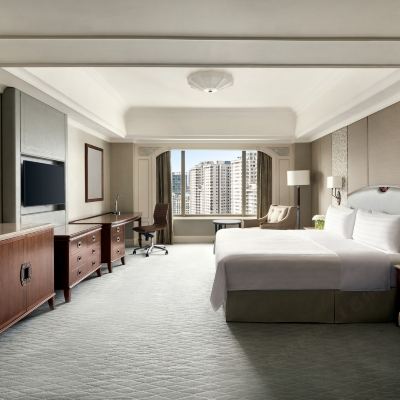 Executive Suites Non smoking Shangri-La Jakarta Promo Code