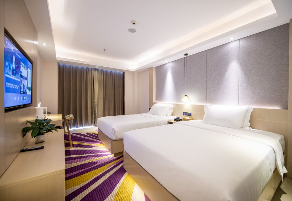 家庭房（智能客控+记忆枕）