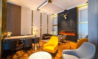 Echarm Plus Hotel (Nanning Jiangnan Wanda Plaza)