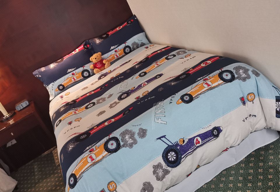 跑來跑去艾米親子雙床房