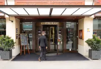 日內瓦皇家馬諾特飯店