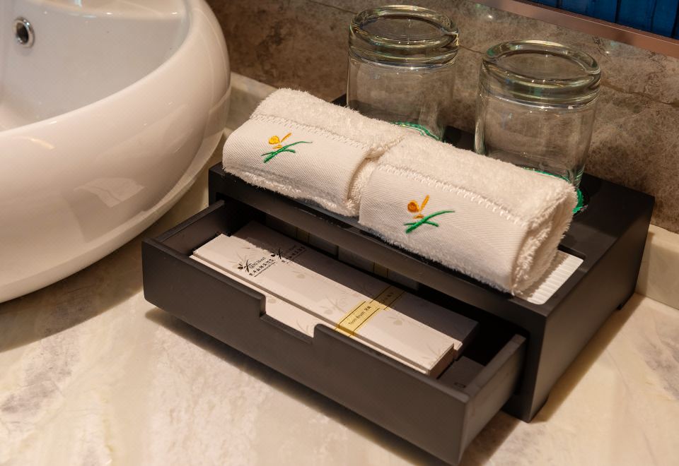 Mountain Fanjing Qixi Resort Deluxe Room - Double Occupancy, Garden-View (Floor Heating)