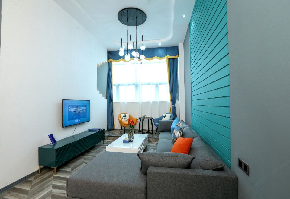 自由云·Loft家庭雙床大套房【洗衣機+小廚房+冰箱】