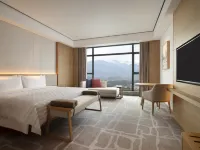 Le Méridien Emei Mountain Resort Hotels in Emeishan City