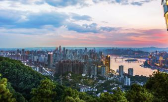 Duomi Apartment Hotel (Chongqing Guanyinqiao Beibin Road)