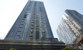 Terrace Hotel (Kunming Wanda Runcheng)