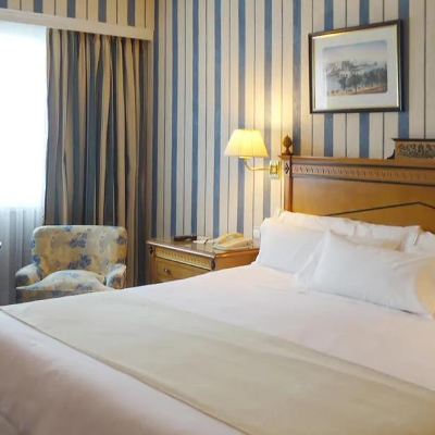 Classic queen Room Melia Castilla Promo Code