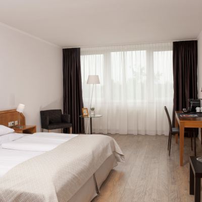 Privilege Double Room Wyndham Hannover Atrium Promo Code