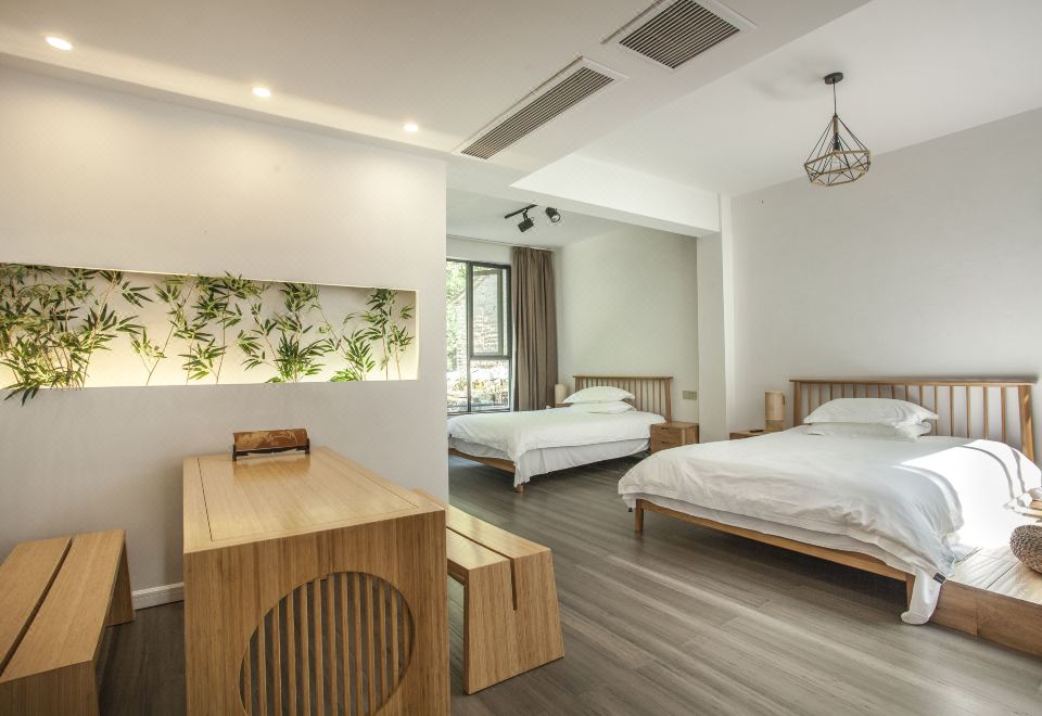 Yunqi Family Room