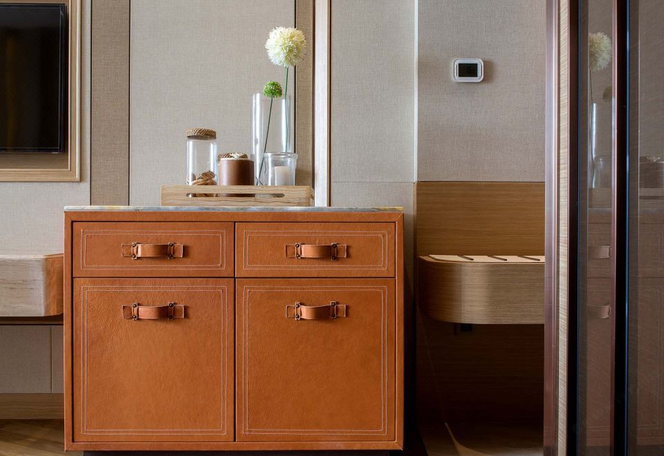 奢华泳池双床房