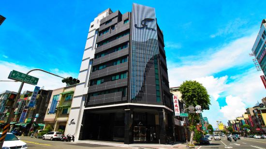 J-Hotel