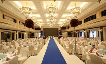 Hangzhou Fuyang Blue Diamond International Castle Hotel
