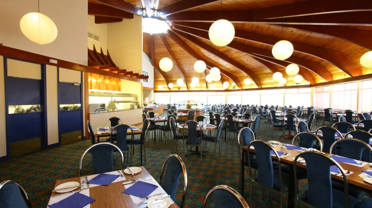 ラックスモア ホテル 食事・レストラン