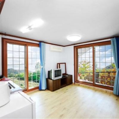 201, 203 Ondol Room 호수가있는풍경 펜션 가평 쿠폰