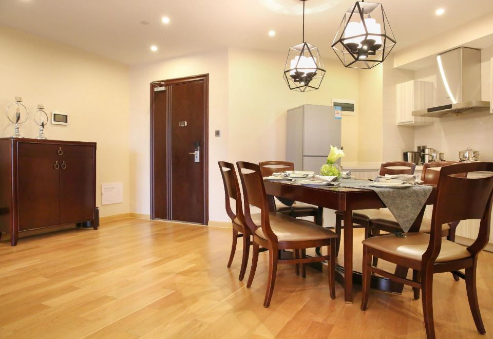 豪華一室套房（洗烘一體機+衞洗麗+浴缸）