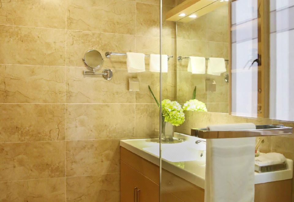 豪華一室套房（洗烘一體機+衞洗麗+浴缸）